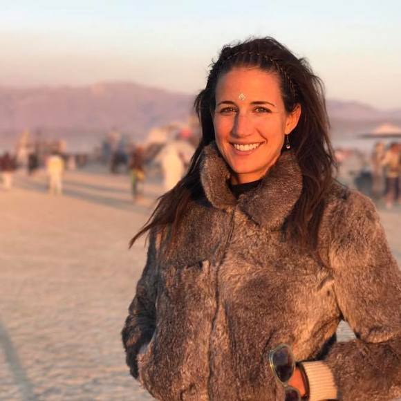 Meet your Posher, Kate - Picture 1 of 1